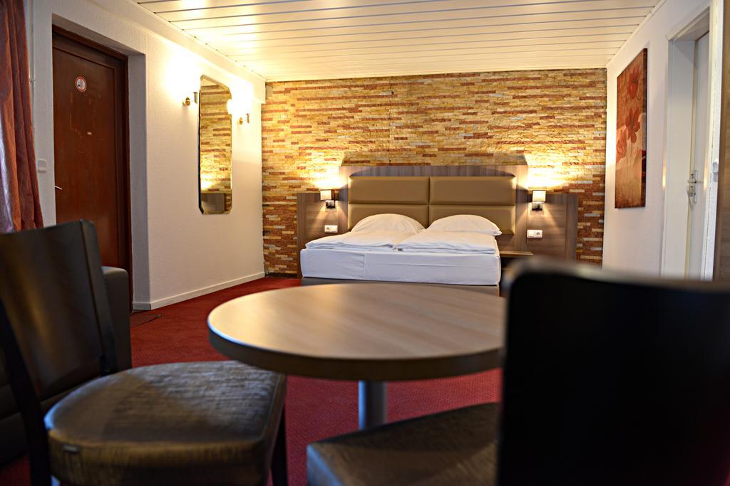 Itm Hotel Motel21 Hamburg-Mitte Ruang foto