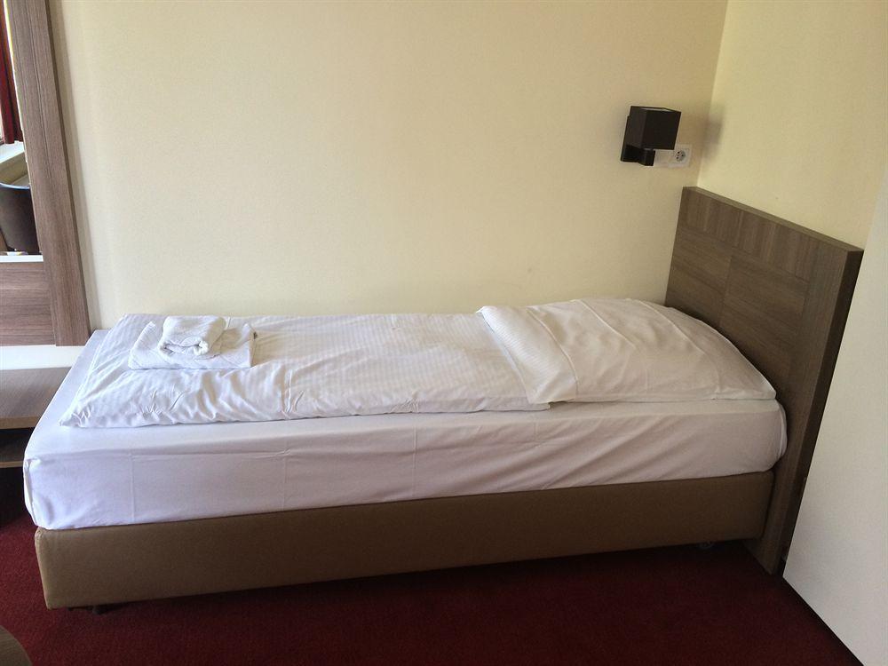 Itm Hotel Motel21 Hamburg-Mitte Bagian luar foto